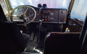 Peterbilt-359-diesel-1978-2