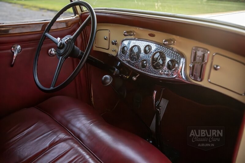 Pierce-Arrow-Eight-Model-54-1932-15