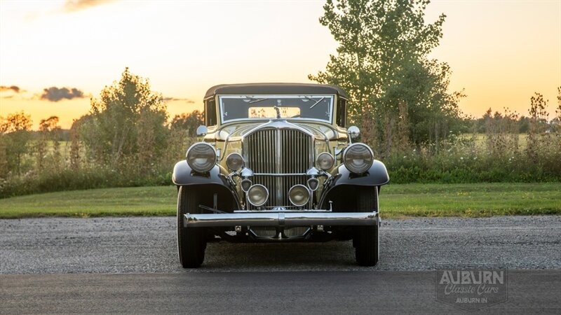 Pierce-Arrow-Eight-Model-54-1932-7