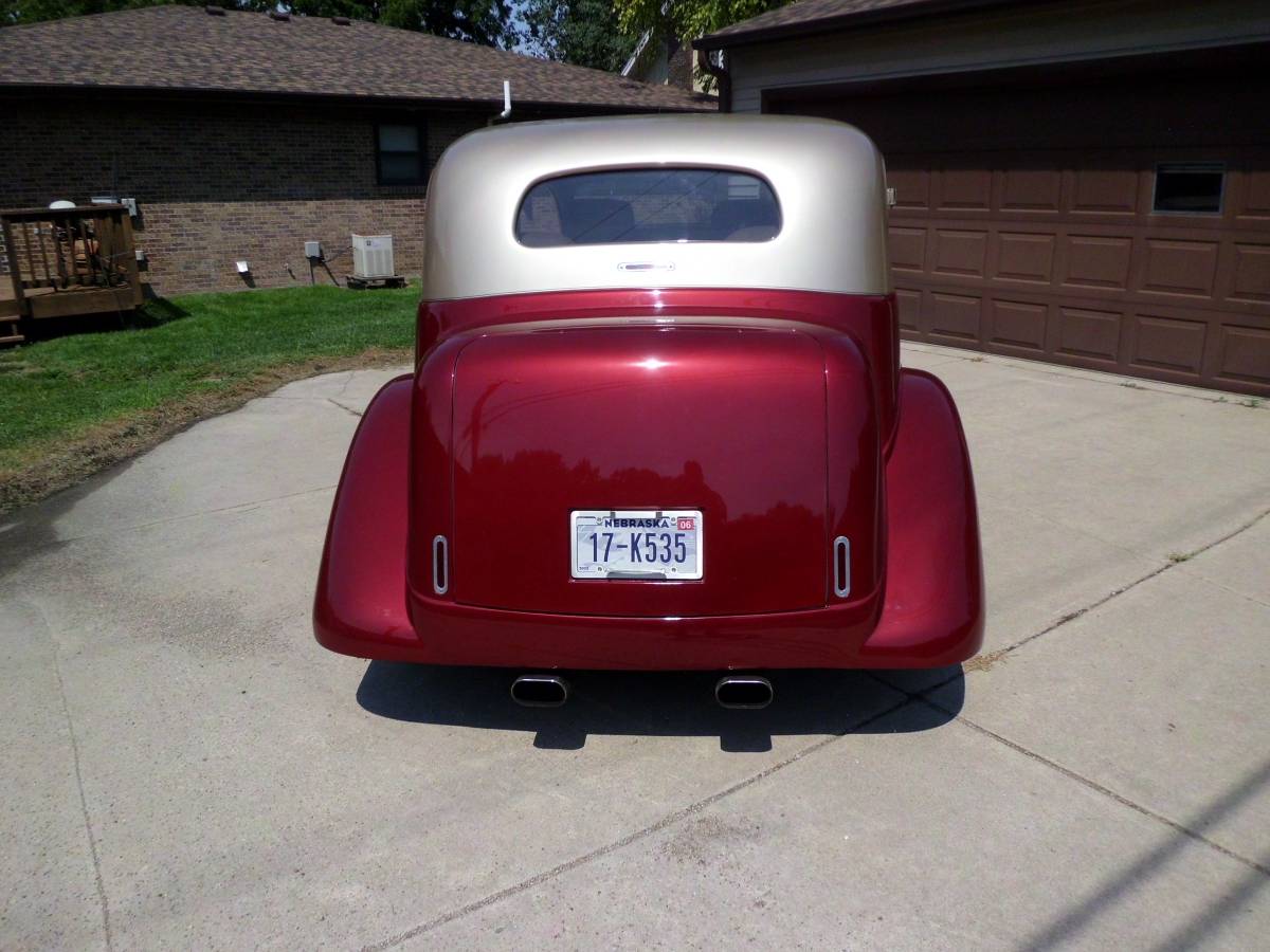 Plymouth-1935-16