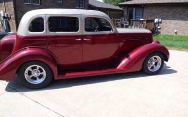 Plymouth-1935