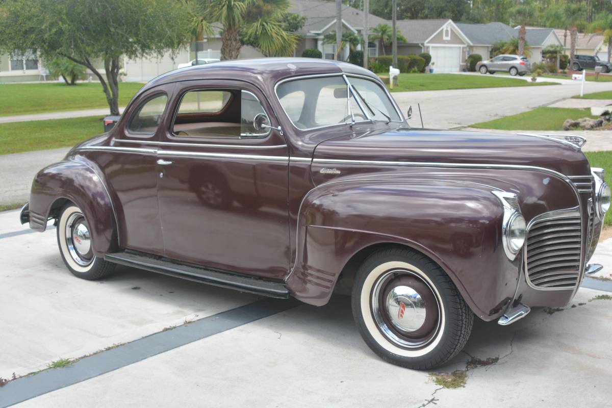 Plymouth-1941-red-12