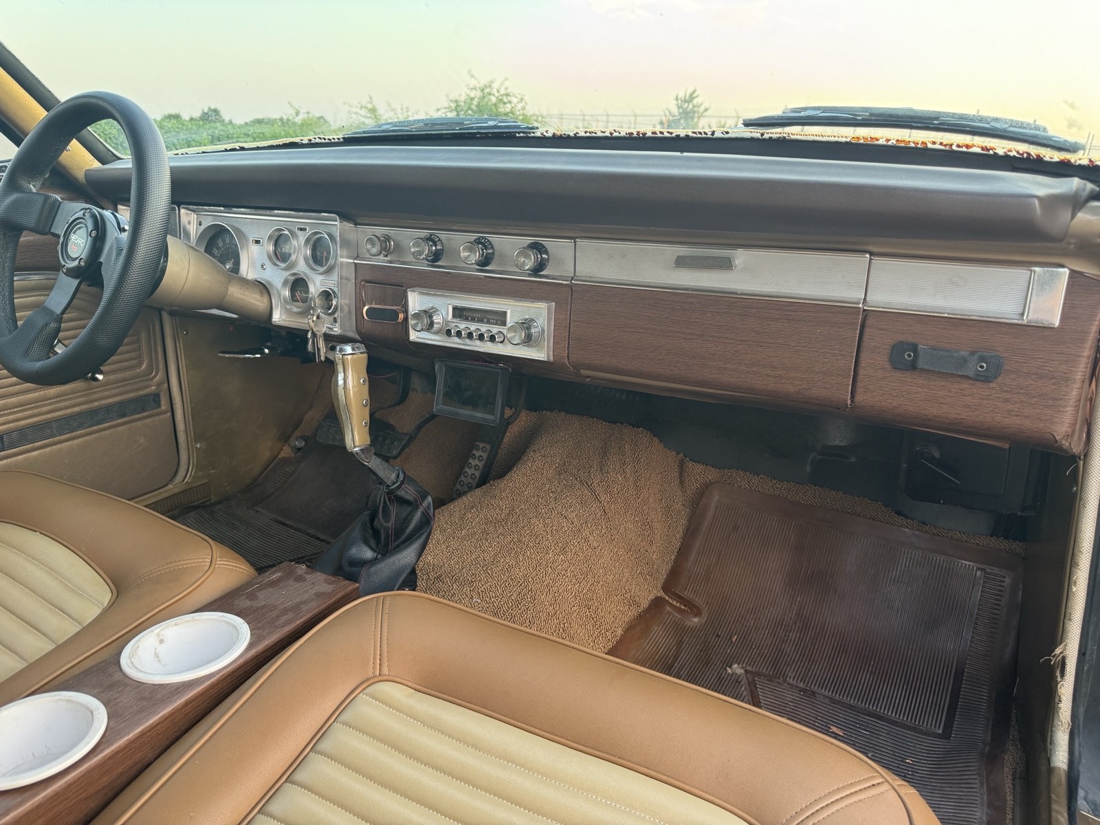 Plymouth-Barracuda-1964-12