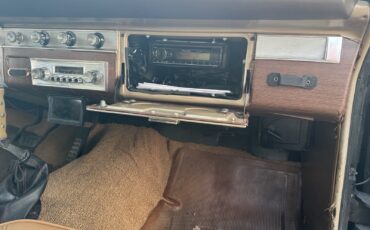 Plymouth-Barracuda-1964-13