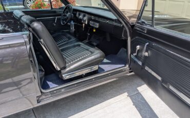Plymouth-Barracuda-1965-Coupe-11