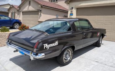 Plymouth-Barracuda-1965-Coupe-2