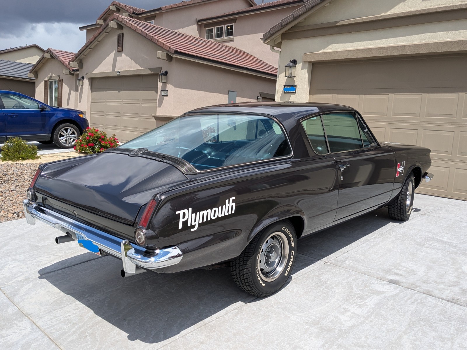 Plymouth-Barracuda-1965-Coupe-2