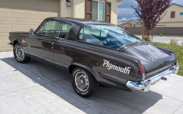 Plymouth-Barracuda-1965-Coupe