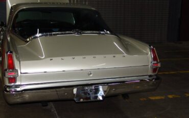 Plymouth-Barracuda-1966-Coupe-12
