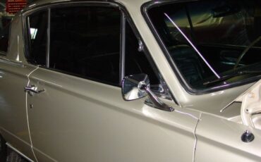 Plymouth-Barracuda-1966-Coupe-22