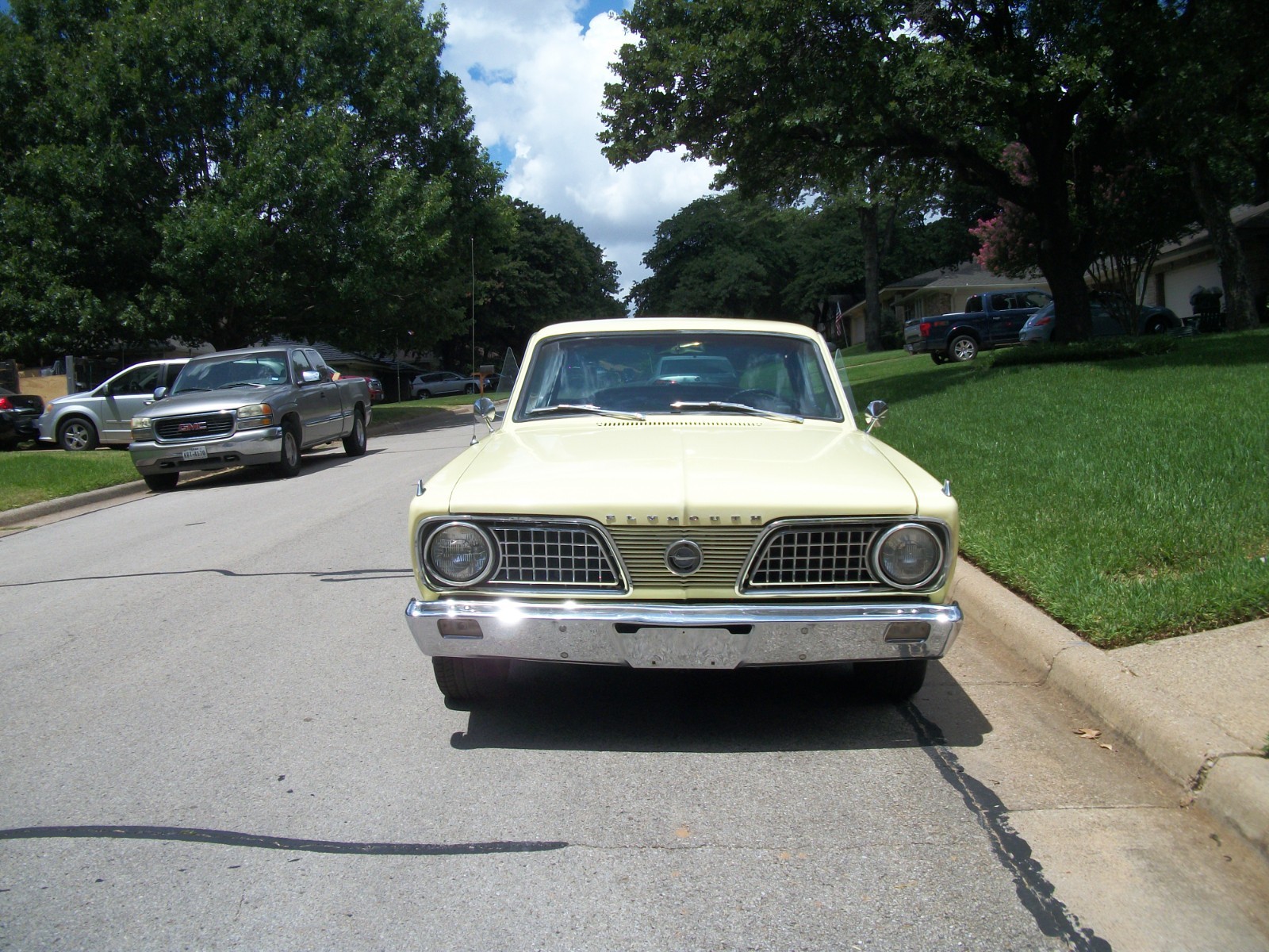 Plymouth-Barracuda-1966-Coupe-3