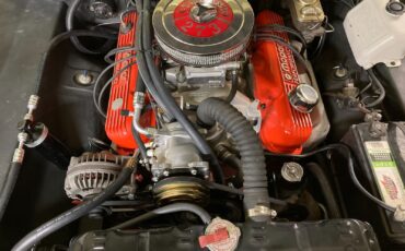 Plymouth-Barracuda-1966-Coupe-6