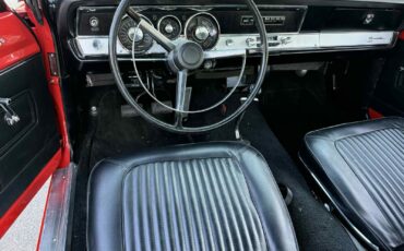 Plymouth-Barracuda-1967-Coupe-11