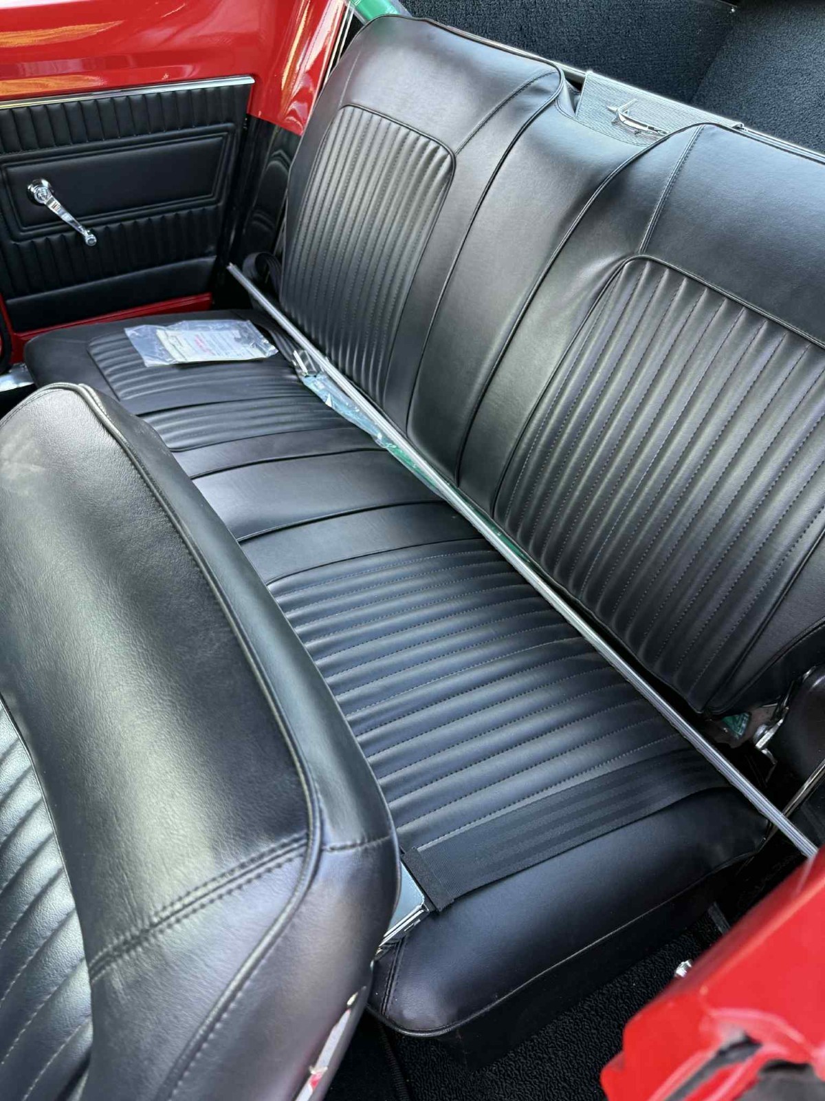 Plymouth-Barracuda-1967-Coupe-13