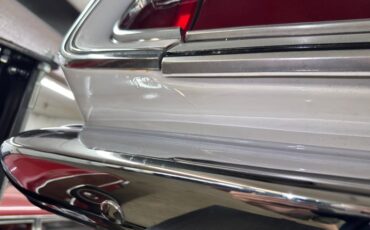 Plymouth-Barracuda-1968-Sable-White-Red-1