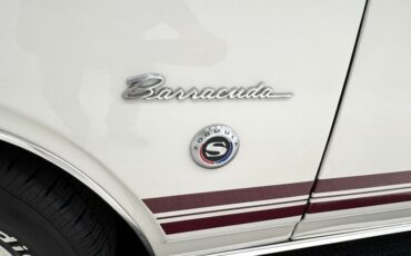 Plymouth-Barracuda-1968-Sable-White-Red-20