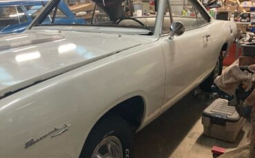 Plymouth-Barracuda-1968-Sedan-1