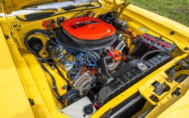 Plymouth-Barracuda-1970-2-Door-15