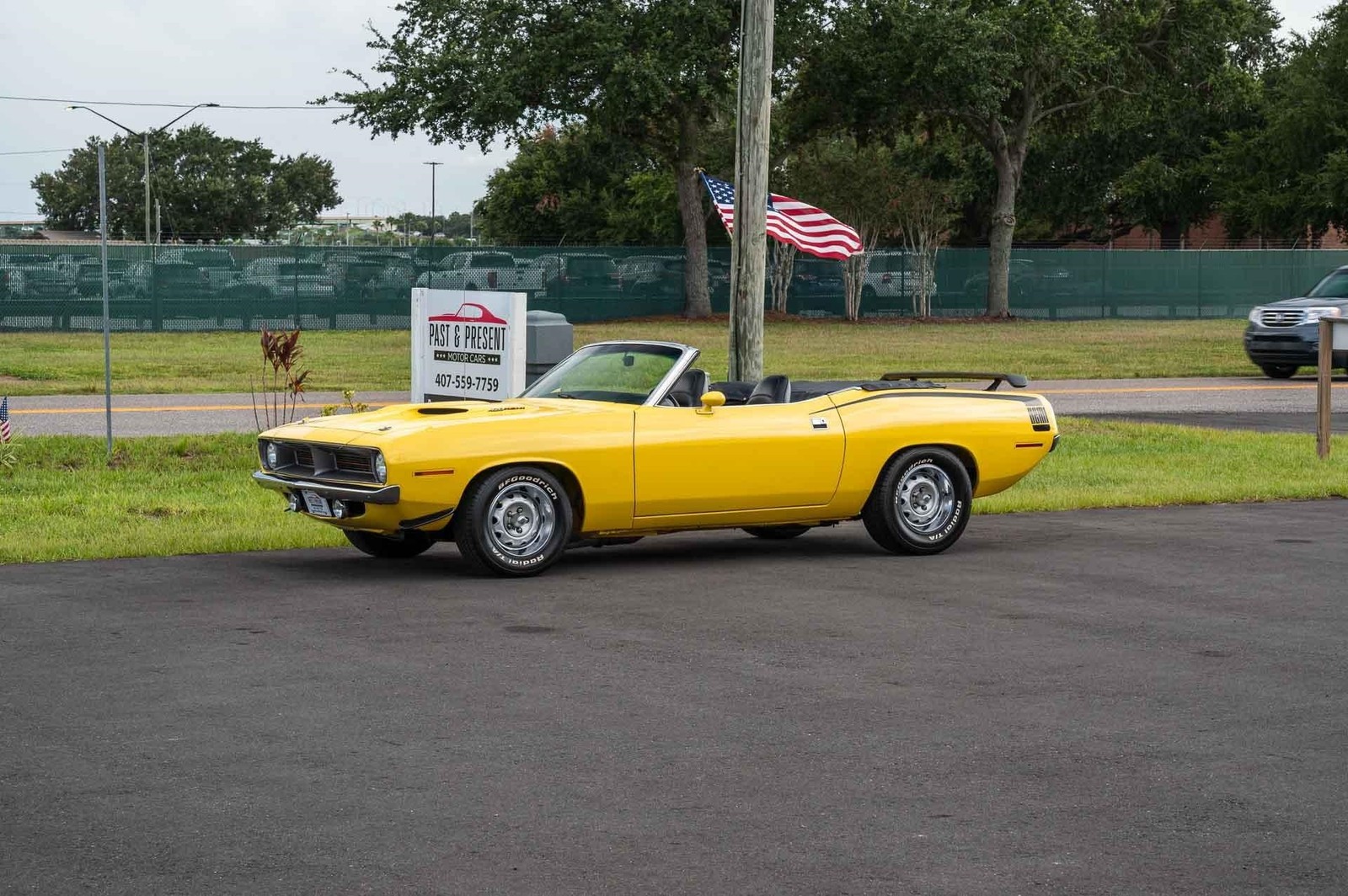 Plymouth-Barracuda-1970-2-Door-19