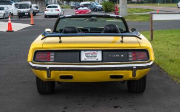 Plymouth-Barracuda-1970-2-Door-28
