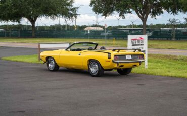 Plymouth-Barracuda-1970-2-Door-3