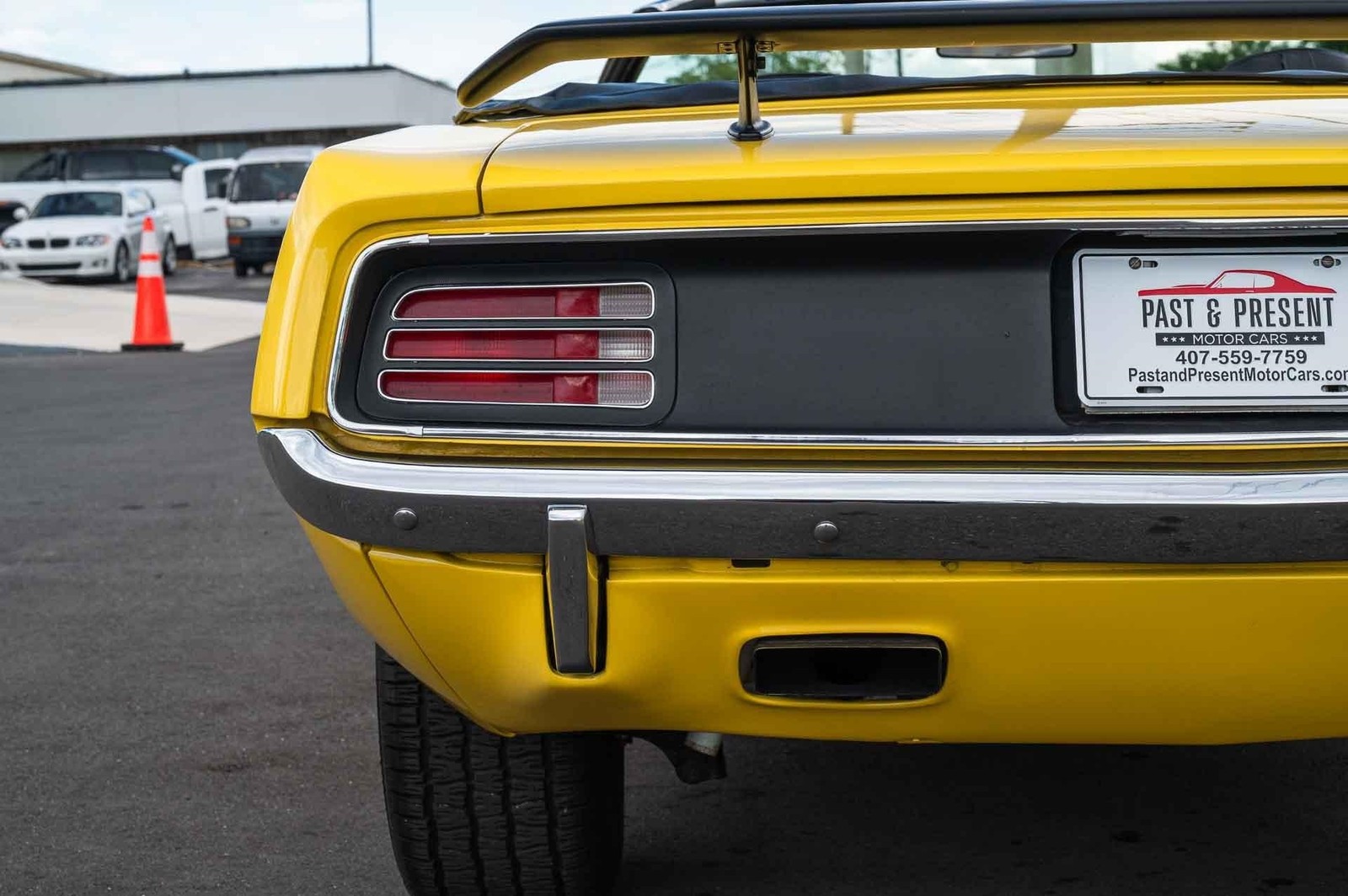 Plymouth-Barracuda-1970-2-Door-30