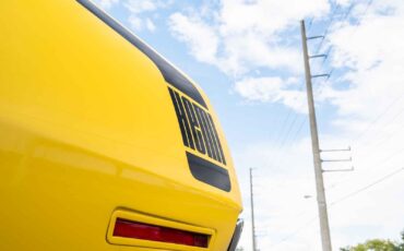 Plymouth-Barracuda-1970-2-Door-33