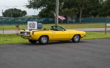 Plymouth-Barracuda-1970-2-Door-34