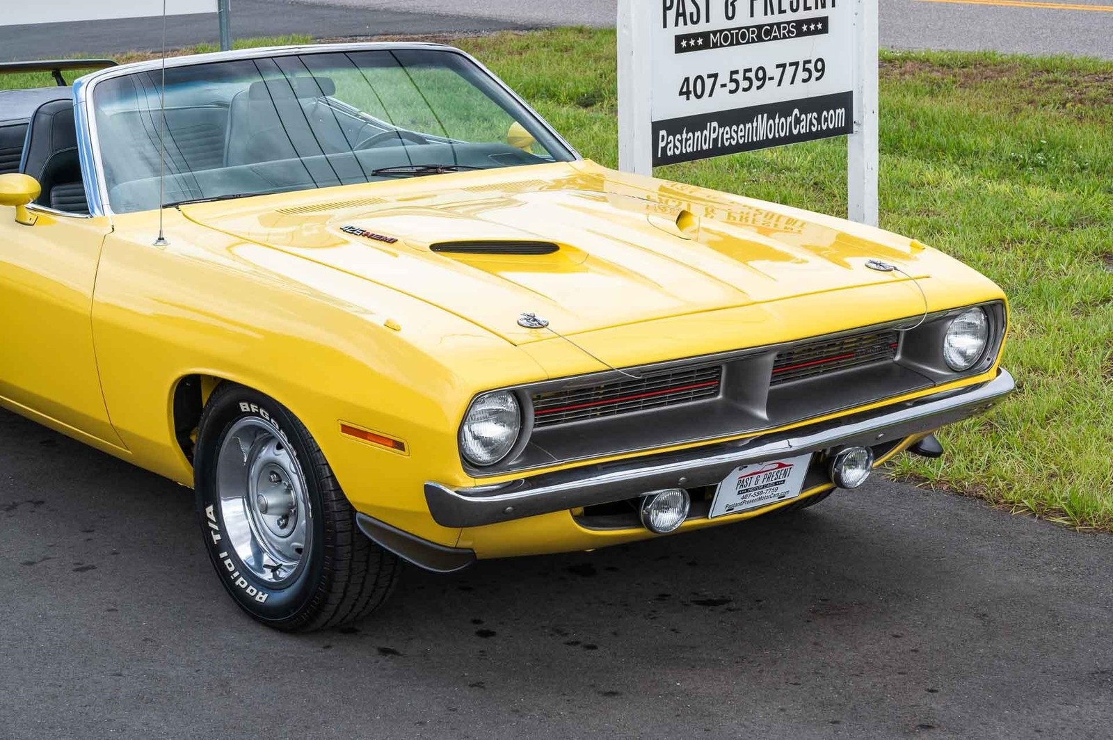 Plymouth-Barracuda-1970-2-Door-36