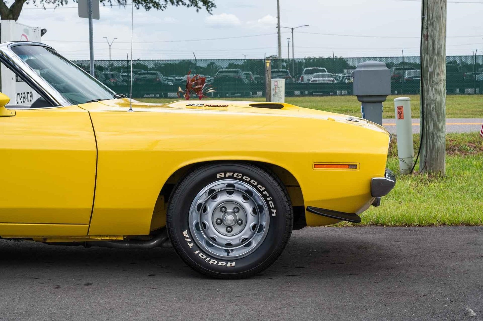 Plymouth-Barracuda-1970-2-Door-38