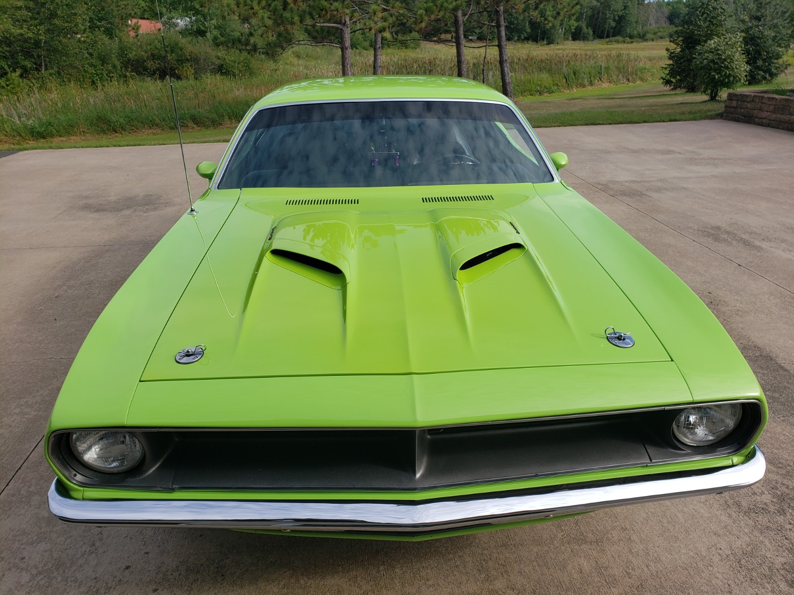 Plymouth-Barracuda-1970-Coupe-2