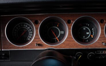 Plymouth-Barracuda-1970-Coupe-25