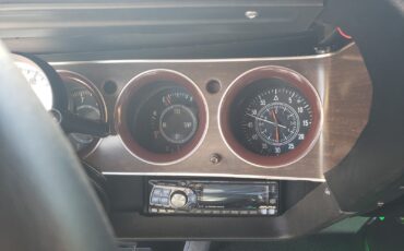 Plymouth-Barracuda-1970-Coupe-25