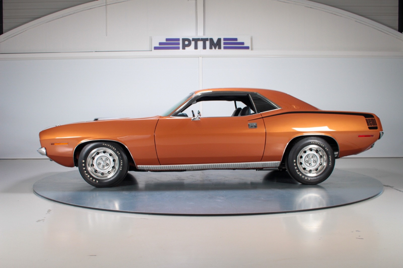 Plymouth-Barracuda-1970-Coupe-3