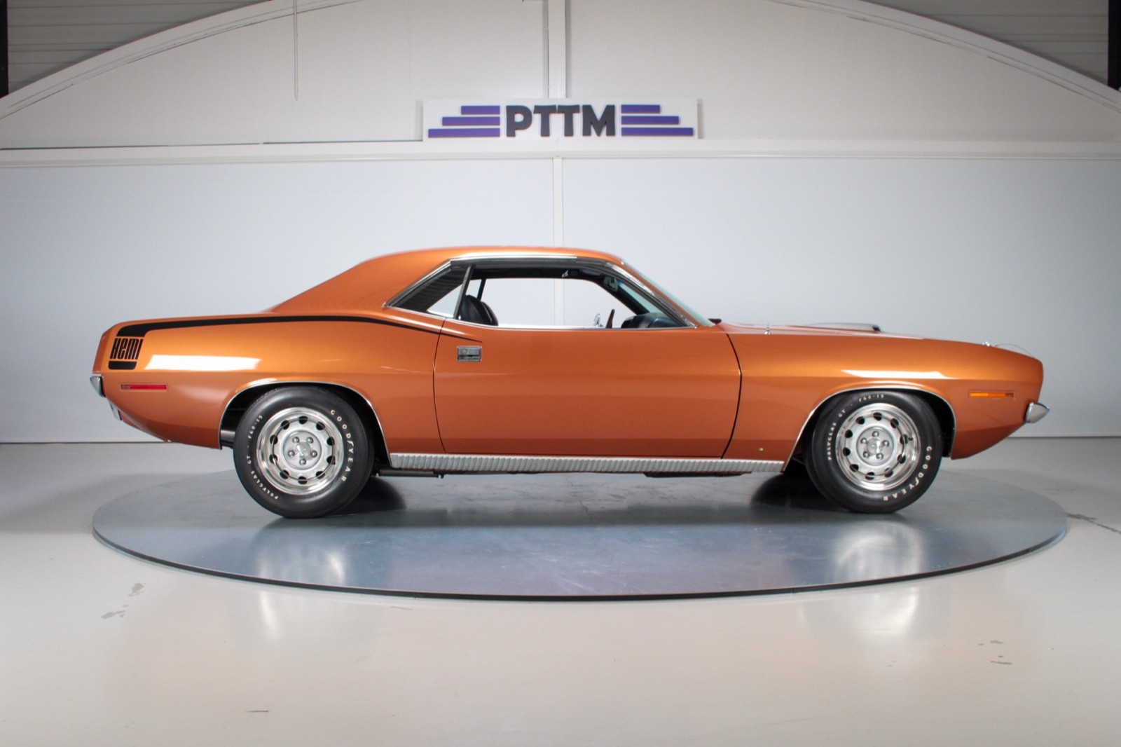 Plymouth-Barracuda-1970-Coupe-5