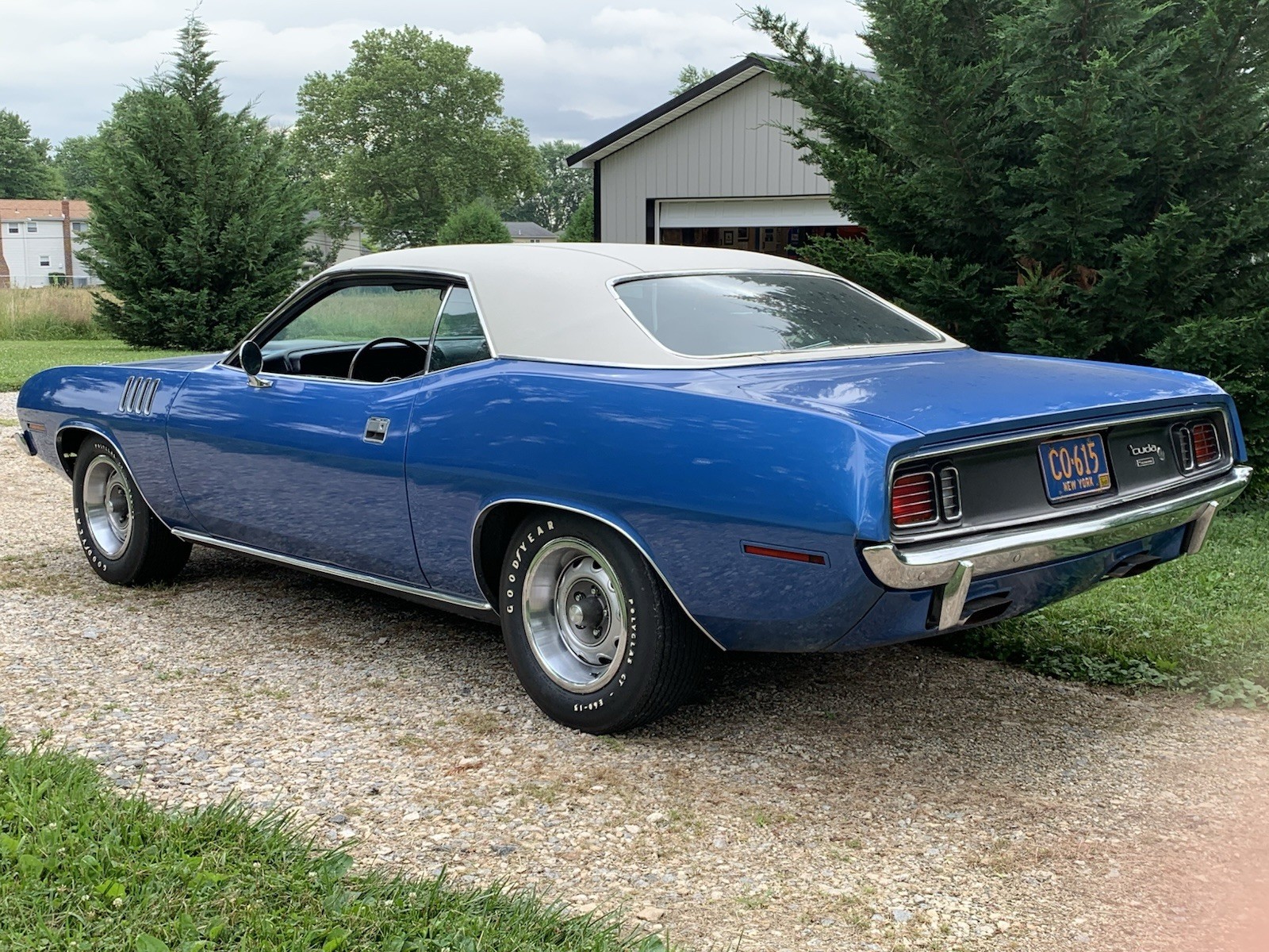 Plymouth-Barracuda-1971-Coupe-4