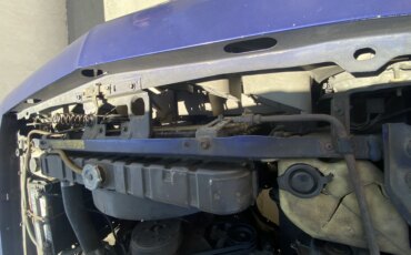 Plymouth-Barracuda-1971-Purple-Gray-32