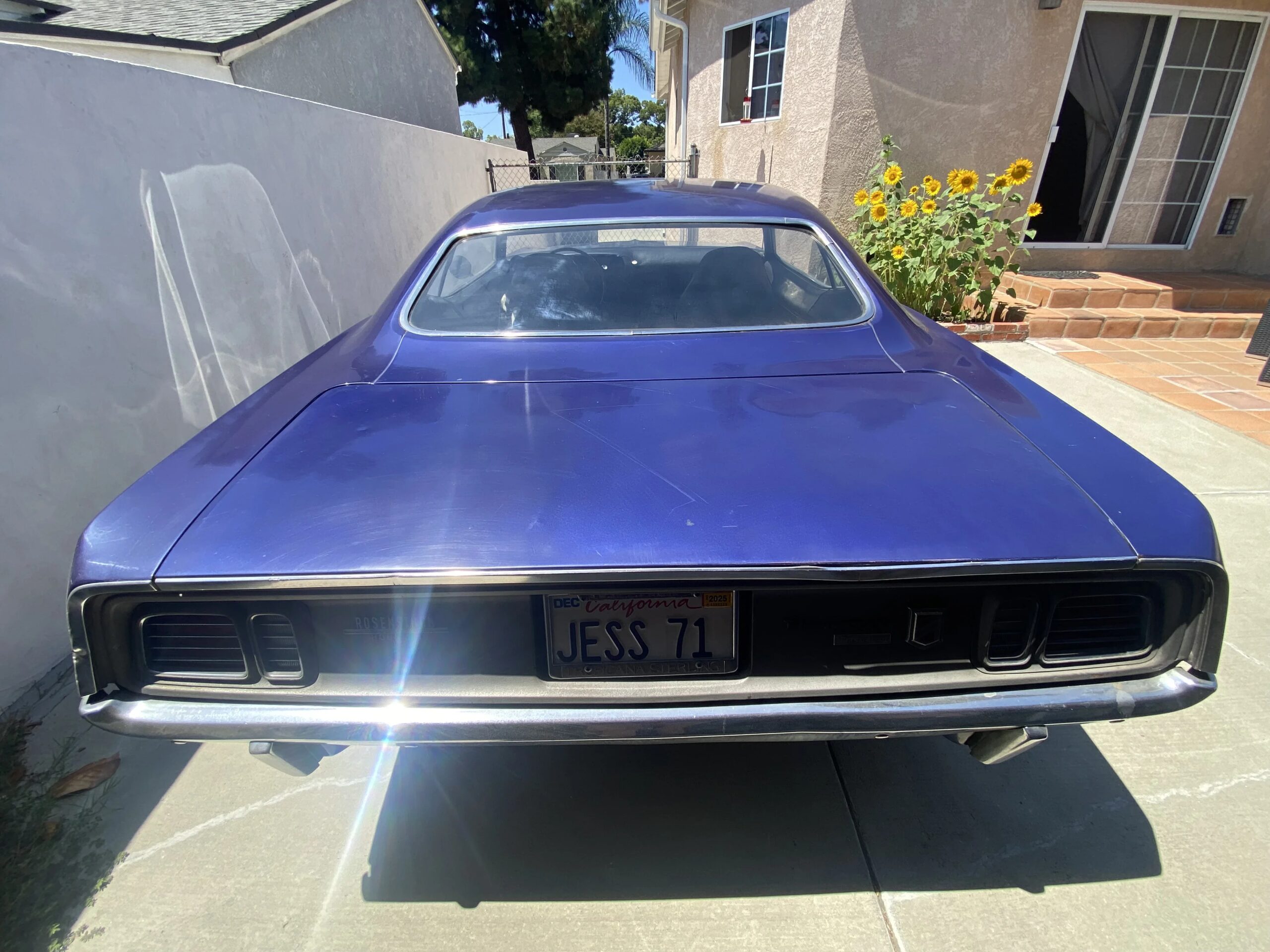 Plymouth-Barracuda-1971-Purple-Gray-4
