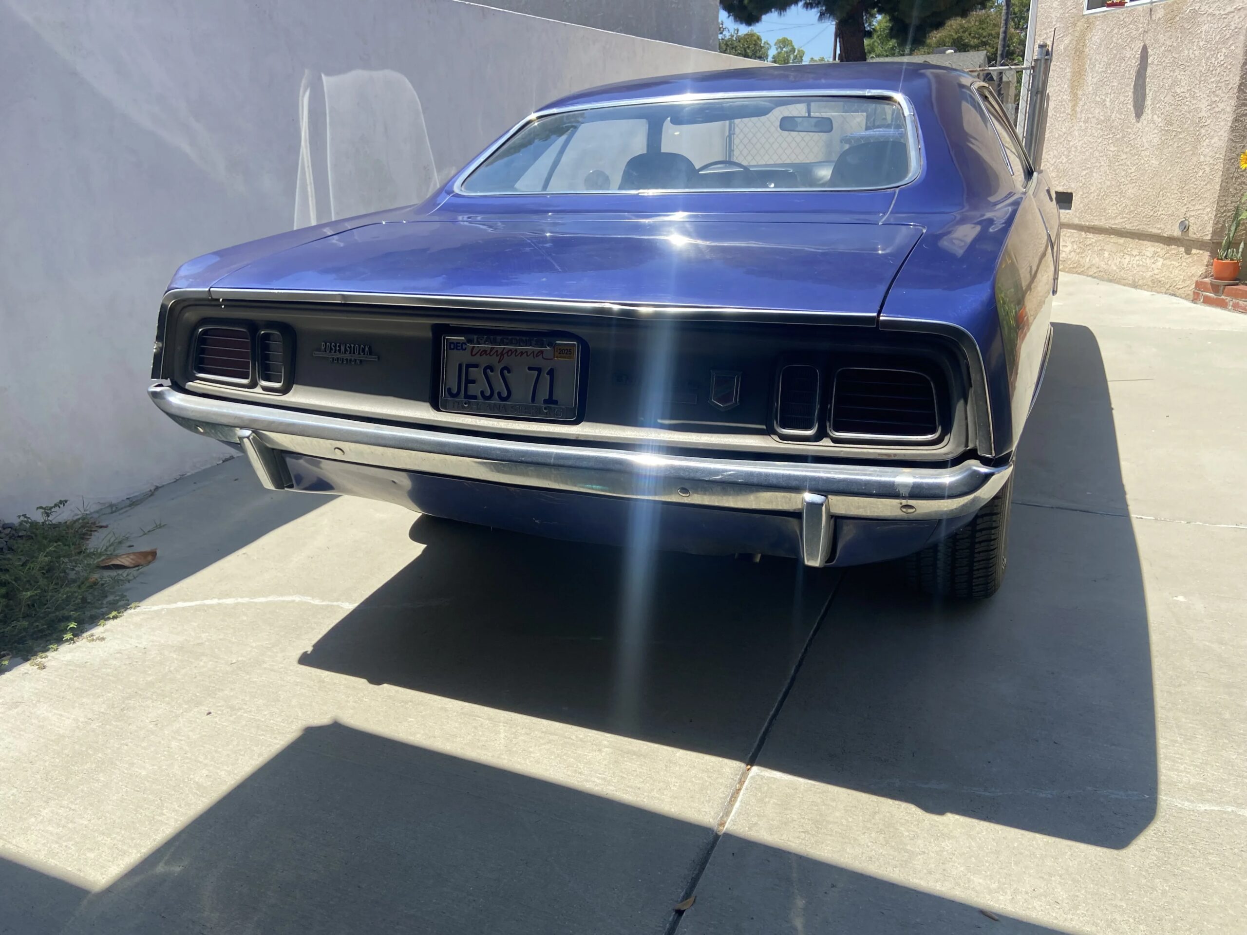 Plymouth-Barracuda-1971-Purple-Gray