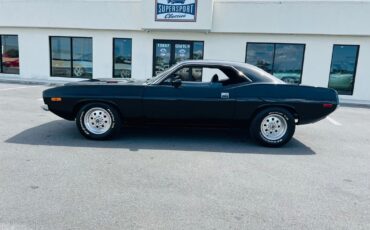 Plymouth-Barracuda-1973-Coupe-1