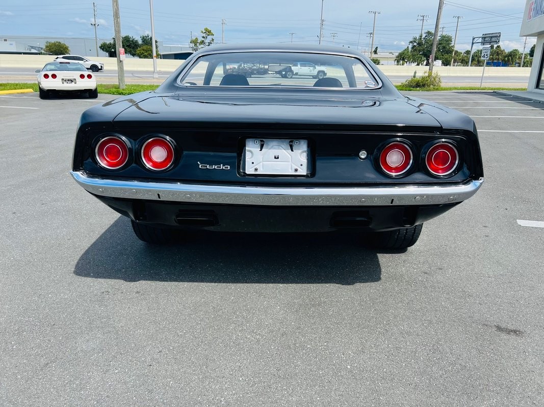 Plymouth-Barracuda-1973-Coupe-3