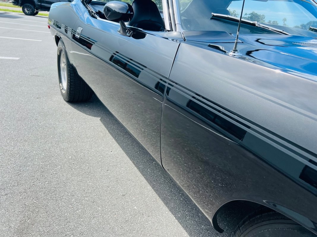 Plymouth-Barracuda-1973-Coupe-31