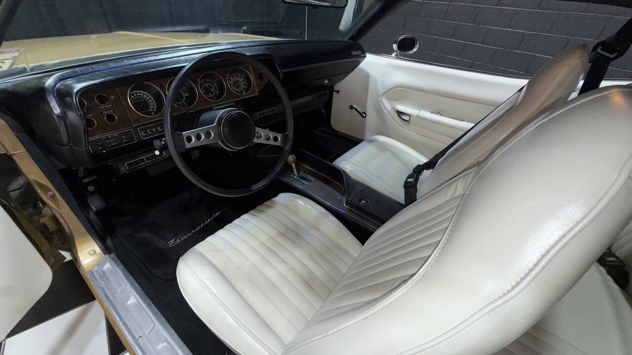 Plymouth-Barracuda-1974-Coupe-1