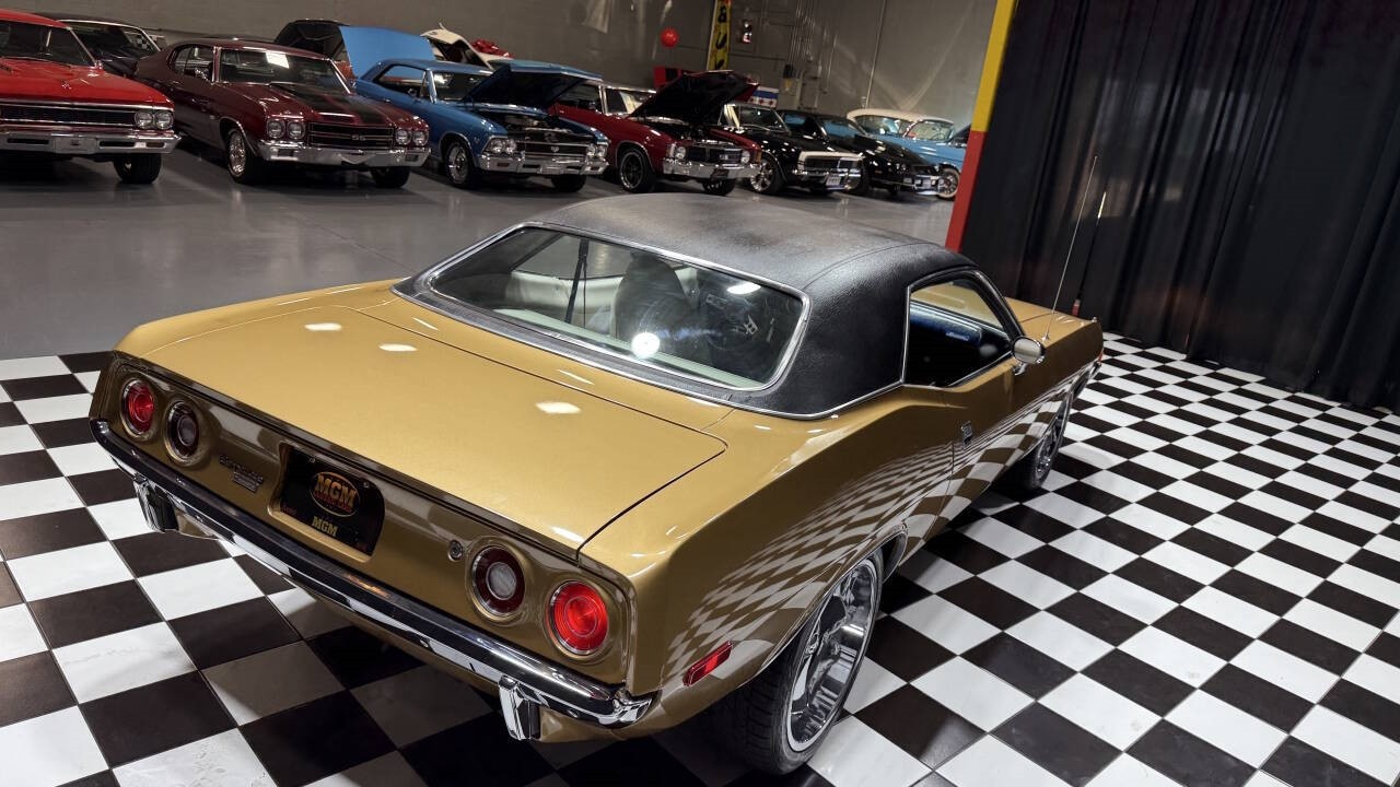 Plymouth-Barracuda-1974-Coupe-14
