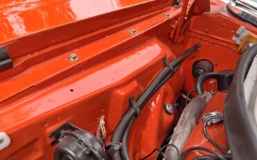 Plymouth-Barracuda-1974-Coupe-20
