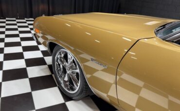 Plymouth-Barracuda-1974-Coupe-28