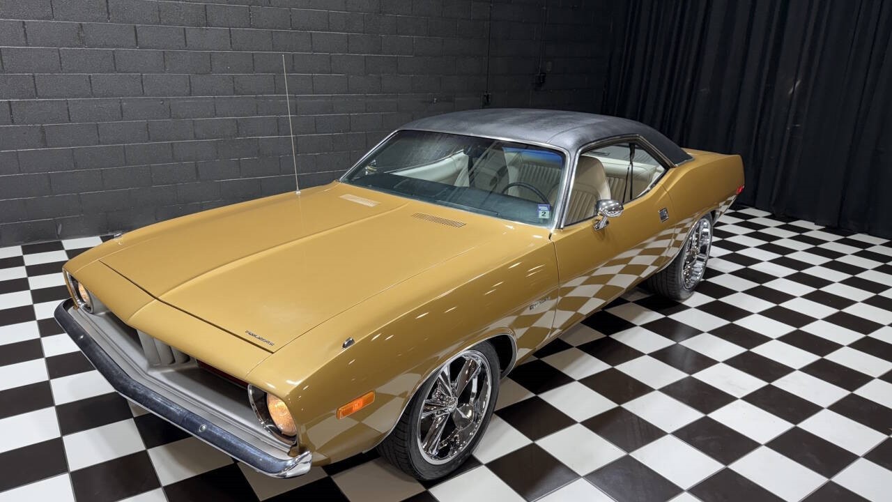 Plymouth-Barracuda-1974-Coupe-8