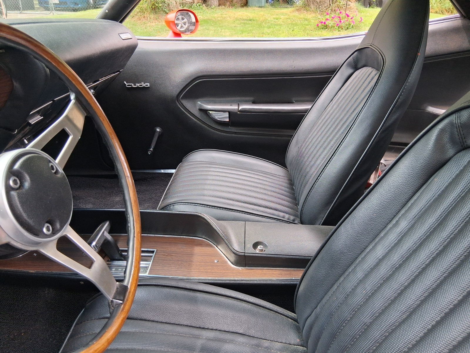 Plymouth-Barracuda-1974-Coupe-9