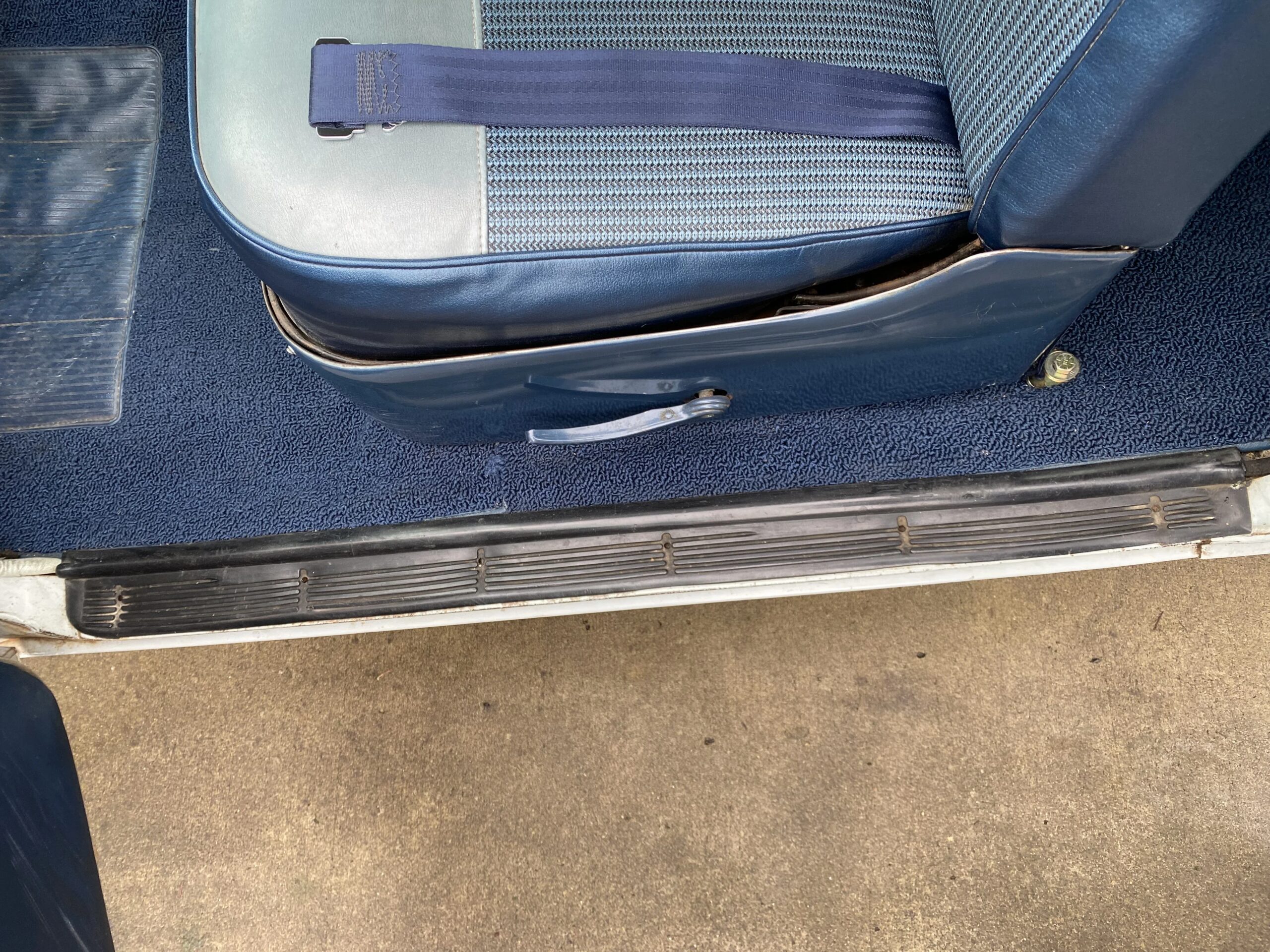 Plymouth-Belvedere-1953-Blue-Blue-33
