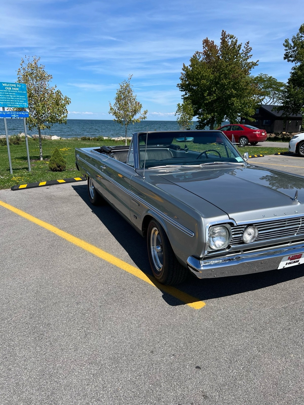 Plymouth-Belvedere-1966-8